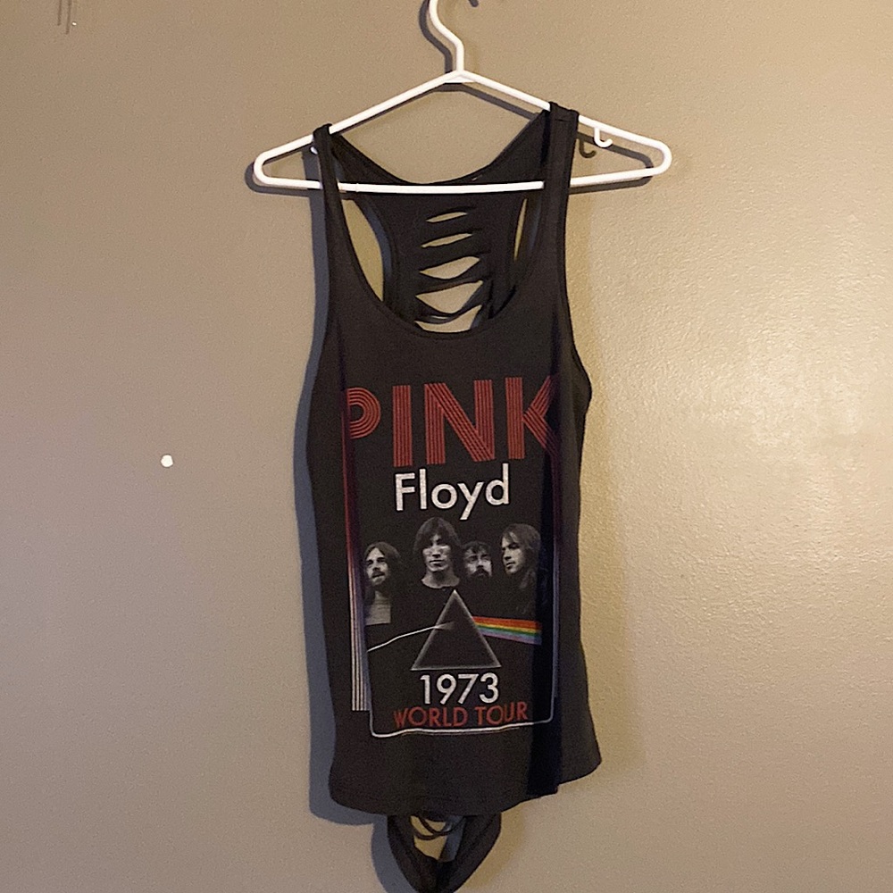 ✨4 for $20✨ PINK FLOYD tank